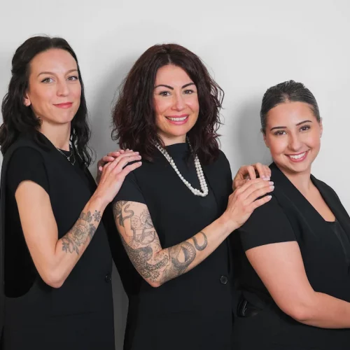 Photo du staff d’un institut de beauté à Marseille, réalisée pour la communication web et Instagram